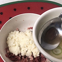 山药肉饼蒸蛋的做法图解2