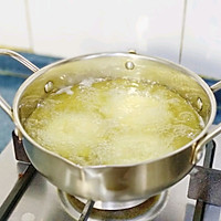 #我们约饭吧#黑椒芝士培根可乐饼的做法图解16