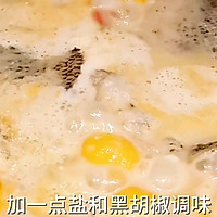 #本周热榜#地中海风味鲈鱼的做法图解16