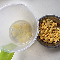 玉米银耳汁的做法图解1