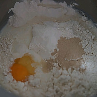 培根肉松手撕面包#有颜值的实力派#的做法图解2