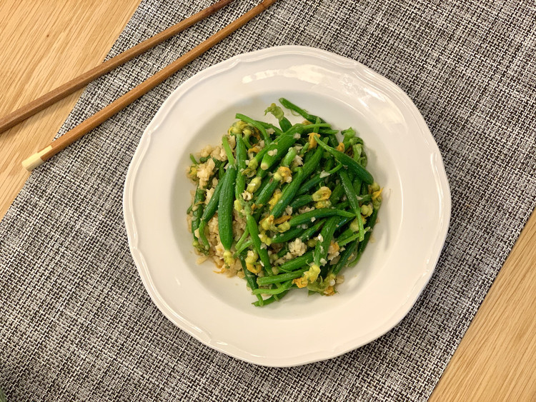 【素食】蒜蓉黄瓜花的做法