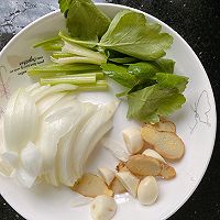 砂锅鱼头煲的做法图解3