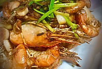 海鲜酱美食：爆虾的做法