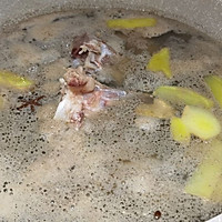 冬季炖肉汤的做法图解4