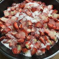 大果粒草莓酱的做法图解3