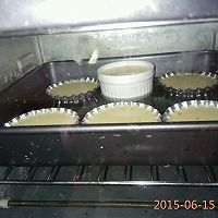 牛奶布丁之西班牙谷优巧克力夹心饼干装饰的做法图解6