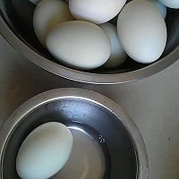 自制咸蛋的做法图解4