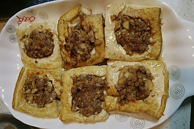 马蹄猪肉豆腐酿