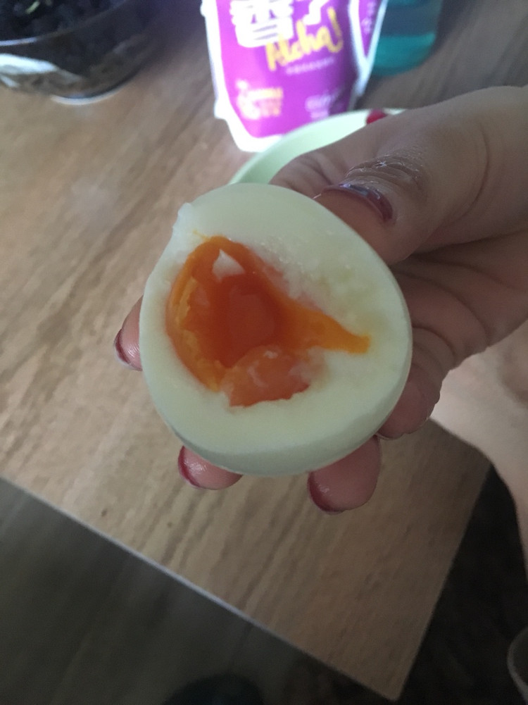 溏心水煮蛋的做法