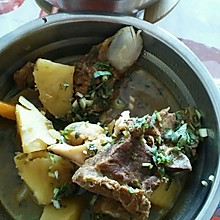 土豆炖排骨