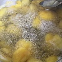 黄桃罐头的做法图解3