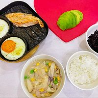 #山姆友约#奶香味浓郁的菌菇三文鱼盖饭的做法图解8