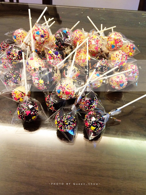 【女王厨房】棒棒糖蛋糕（cake pops）