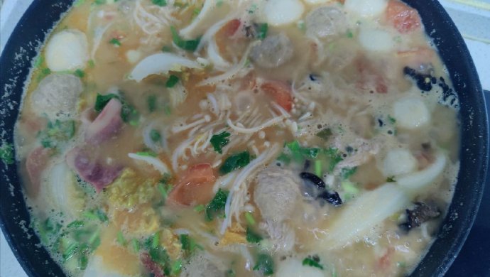 番茄麻辣烫，适合小孩子和老人