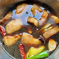 #夏日鲜味轻享健康#红烧肉焖蛋的做法图解6