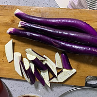 下饭菜肉末茄子的做法图解1