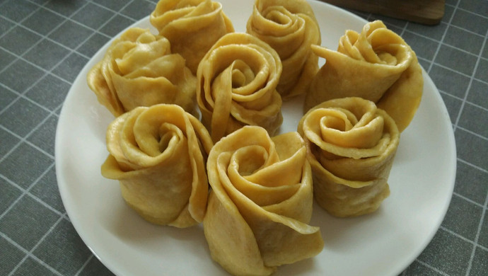 我叫她“黄玫瑰”