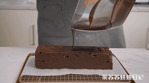 皇家巧克力蛋糕的做法图解8