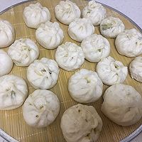 韭菜鸡蛋馅儿的包子的做法图解16