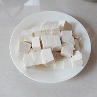 红烧鲫鱼豆腐的做法图解2