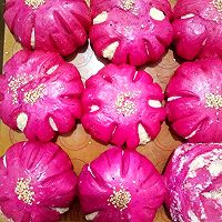 #豆果10周年生日快乐#，美美的火龙果椰蓉小花面包的做法图解8