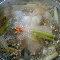 清炖羊肉汤的做法图解1