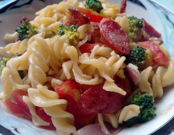 炒意大利面（好看、营养又简单）