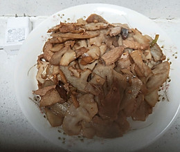 莲菜炒肉的做法