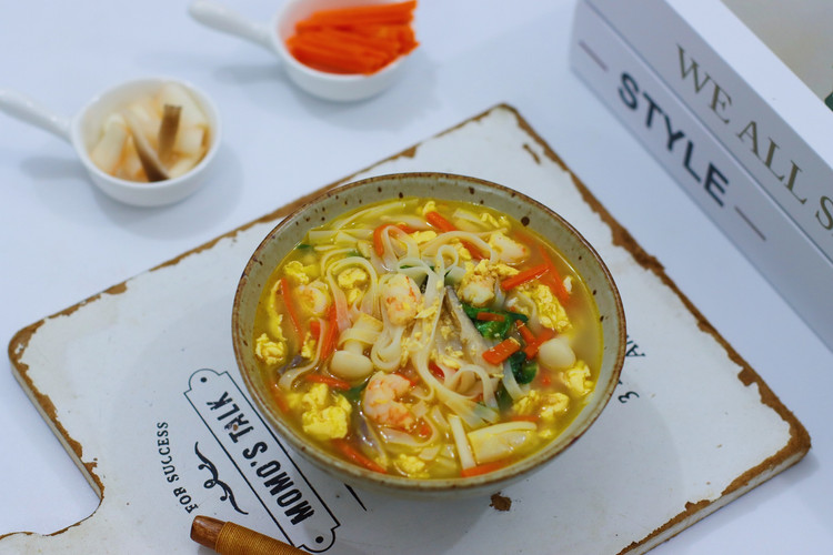 鲜虾菌菇汤面（辅食）的做法