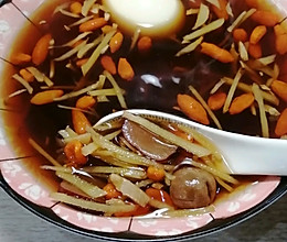 生姜红枣桂圆汤的做法