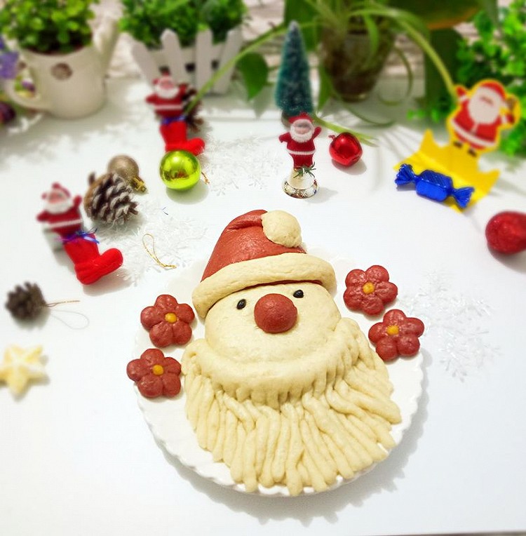 圣诞老人馒头食谱——第二届烘焙大赛获奖作品的做法
