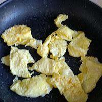 #米饭最强CP#蚝油丝瓜炒鸡蛋的做法图解5