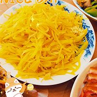 年夜饭：炸带鱼/麻椒鸡/猪头肉/白菜腊肉/土豆丝/蘑菇辣椒的做法图解5