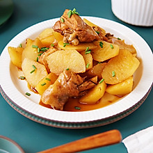 冬季暖胃大菜【鸡腿炖土豆】