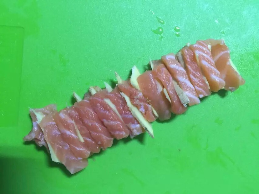 #桃子辅食记#三文鱼肉松的做法图解1