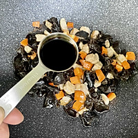 胡萝卜木耳炒鸡丁，开胃解馋又吃不胖的做法图解8