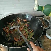 简单易学。海椒炒肉的做法图解4
