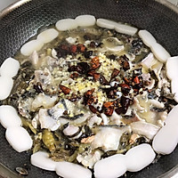 在家做酸菜鱼的做法图解13