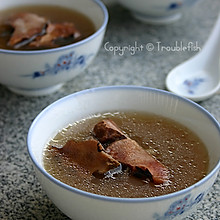 土茯苓煲龟