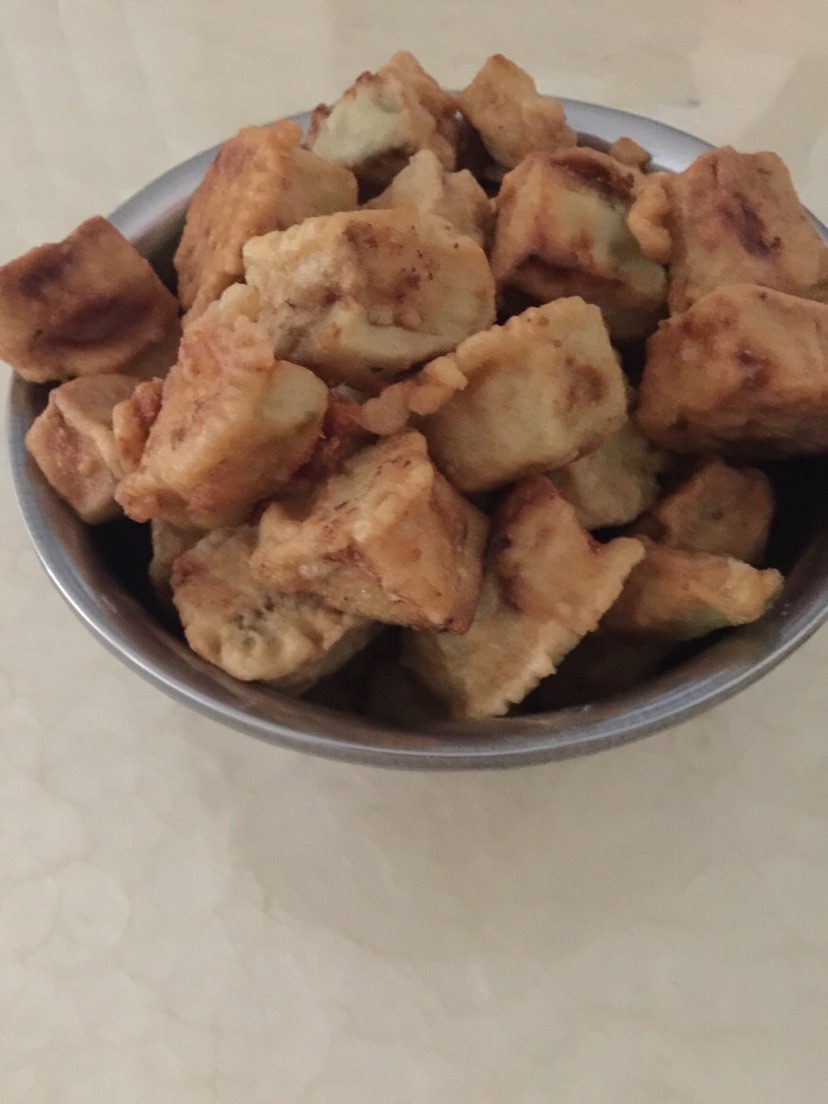 番茄青椒烩茄子的做法图解1