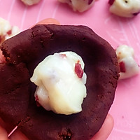 超有料的～蔓越莓麻薯夹心巧克力软曲奇的做法图解5