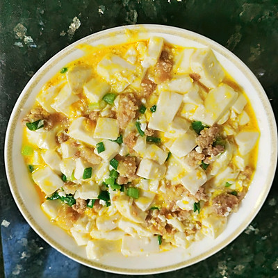 咸蛋黄肉末豆腐