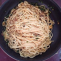 葱香拌面的做法图解6