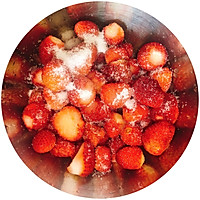 不加一滴水的草莓罐头的做法图解2