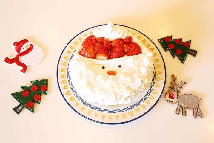 圣诞蛋糕 — 简易蛋糕做法的做法