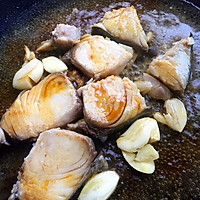 家庭版:煎焖马鲛鱼的做法图解6