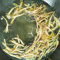 黄花菜鸡蛋汤的做法图解7