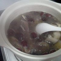 香菇红枣鸡汤的做法图解5