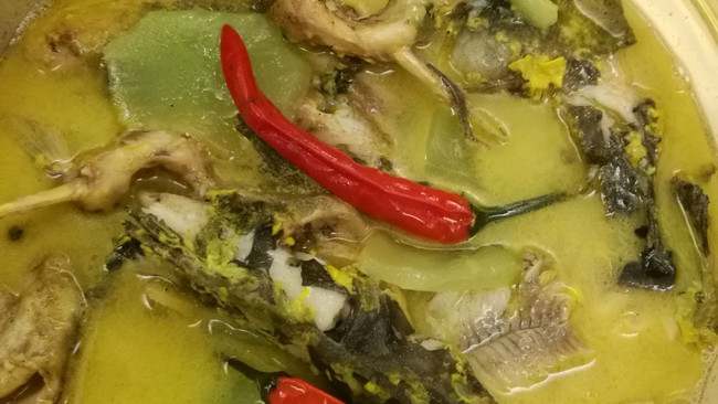 黄鳝鱼莴笋汤的做法
